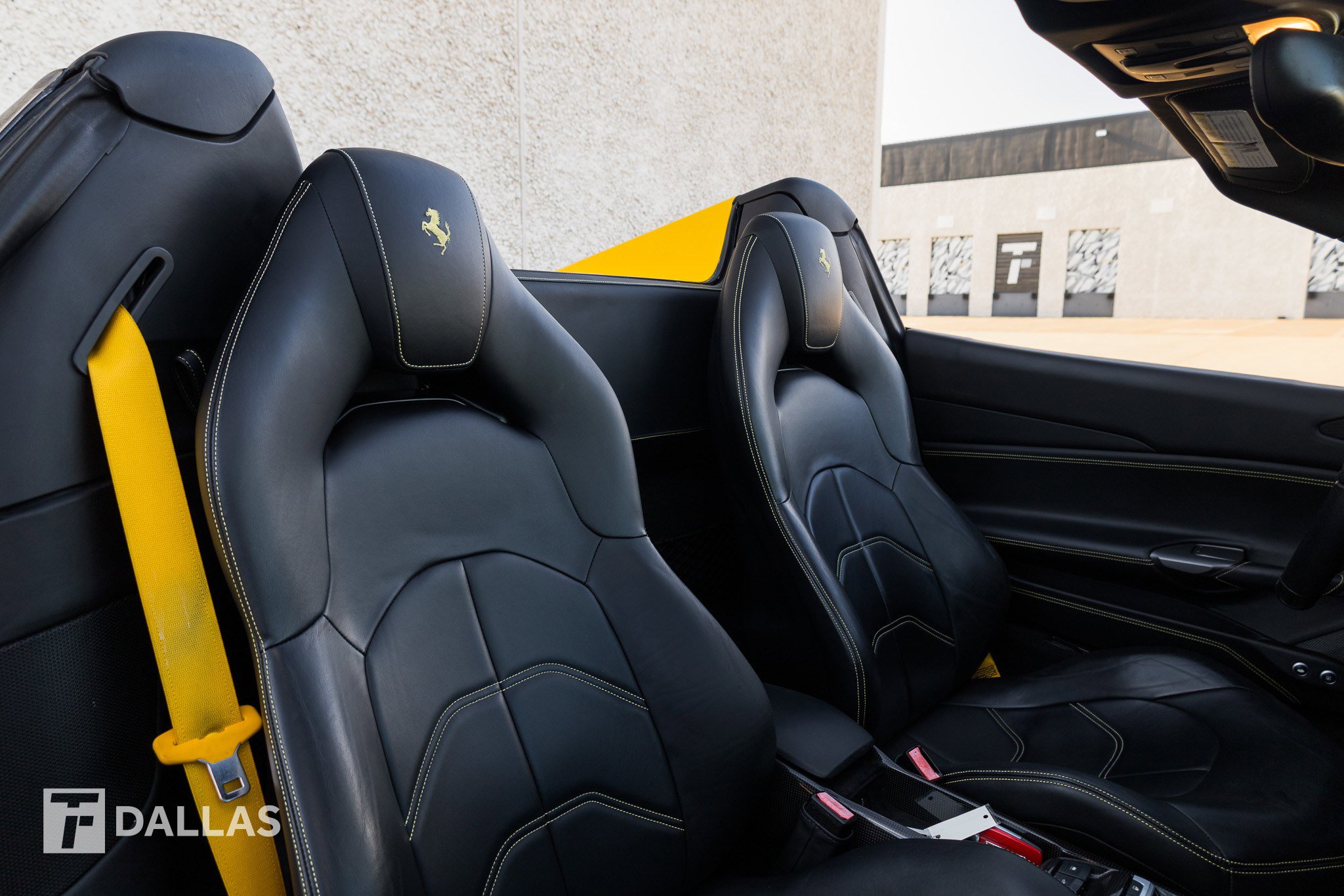 Used 2017 Ferrari 488 Spider RWD image 37