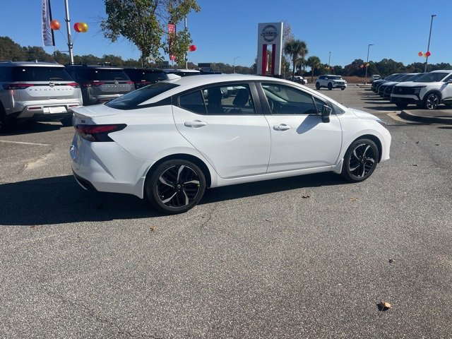 New 2025 Nissan Versa SR w/ Trunk Package image 5
