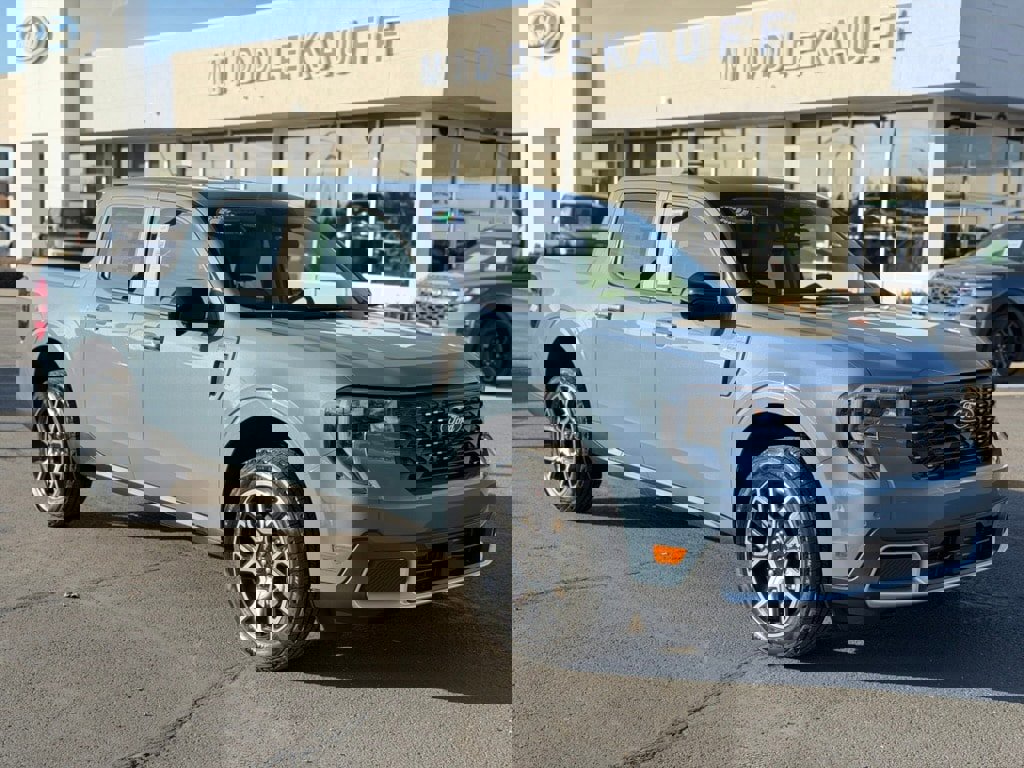 New 2026 Ford Maverick Lariat w/ 4K Tow Package image 1