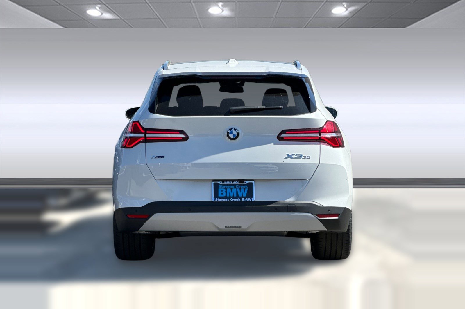 Used 2025 BMW X3 xDrive30i w/ Convenience Package image 9