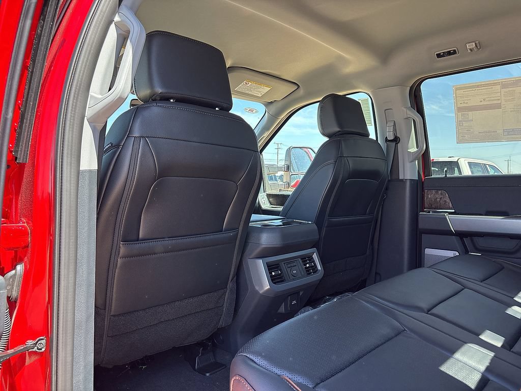 New 2026 Ford F250 Lariat w/ Black Appearance Package AWD/4WD image 16