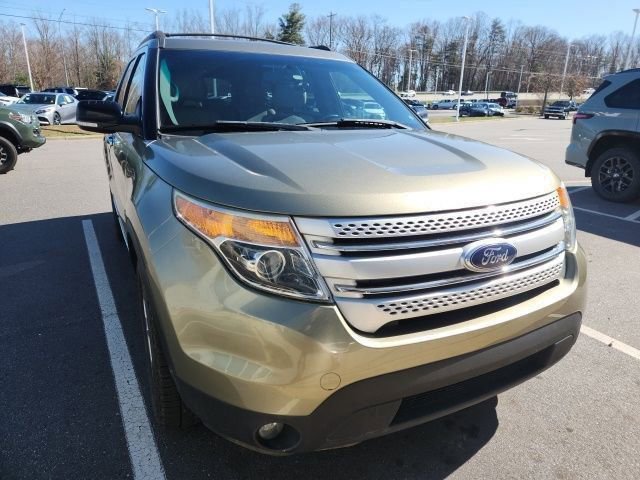 Used 2013 Ford Explorer XLT image 9