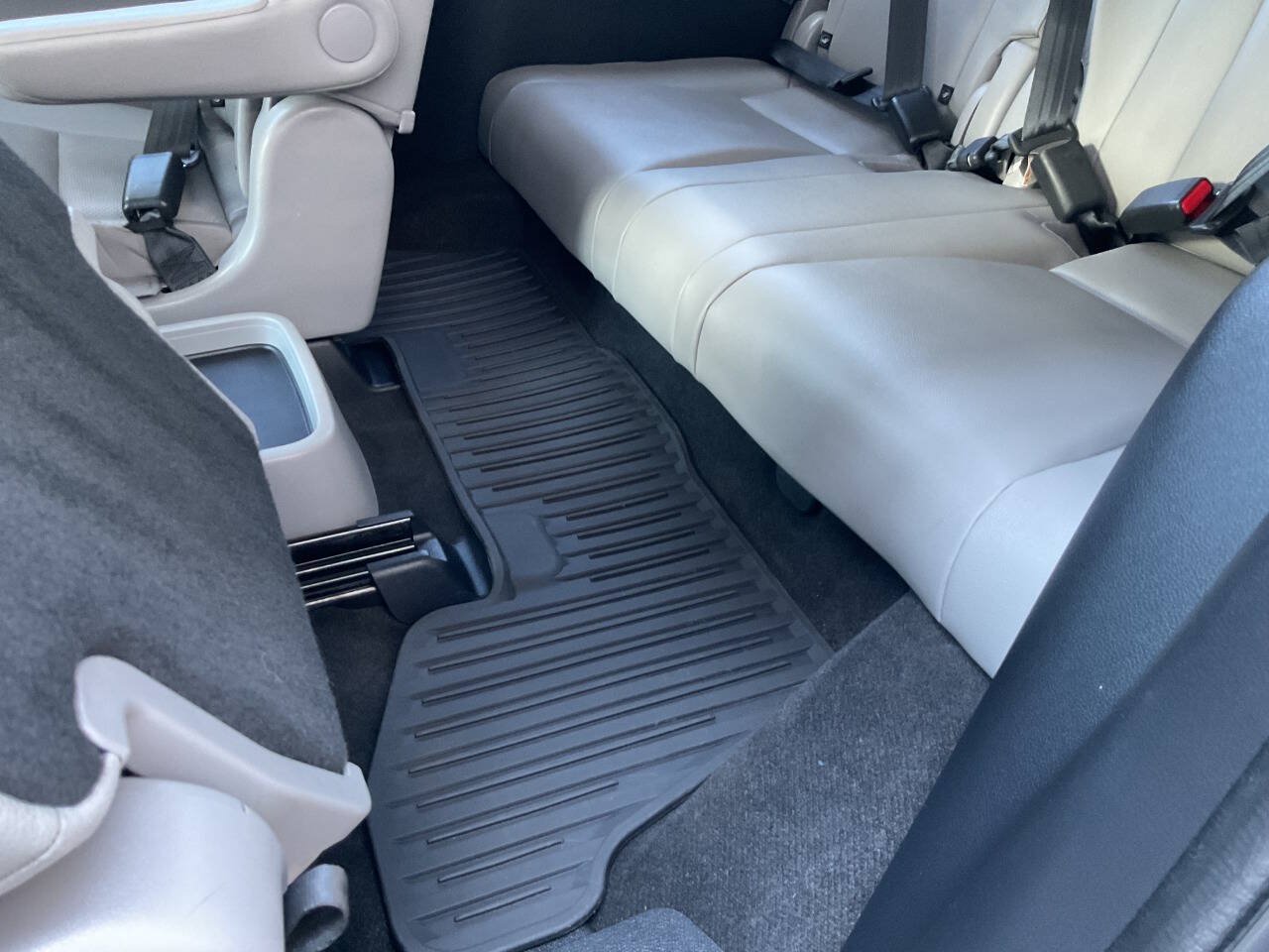 Used 2016 Honda Pilot Elite image 42