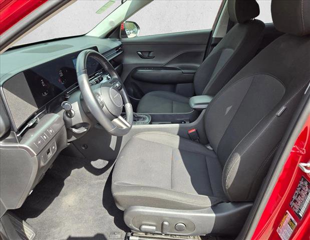Used 2025 Hyundai Kona SEL image 15