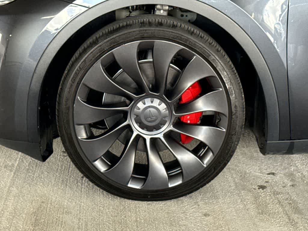 Used 2025 Tesla Model Y Performance AWD/4WD image 11