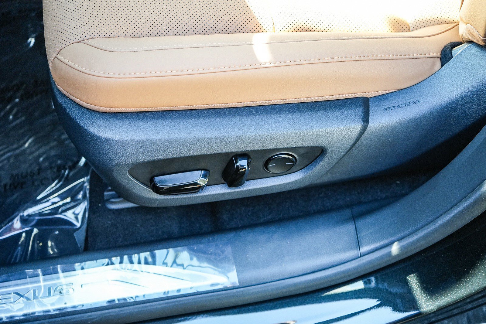 New 2026 Lexus RX 450h AWD w/ Convenience Package image 21