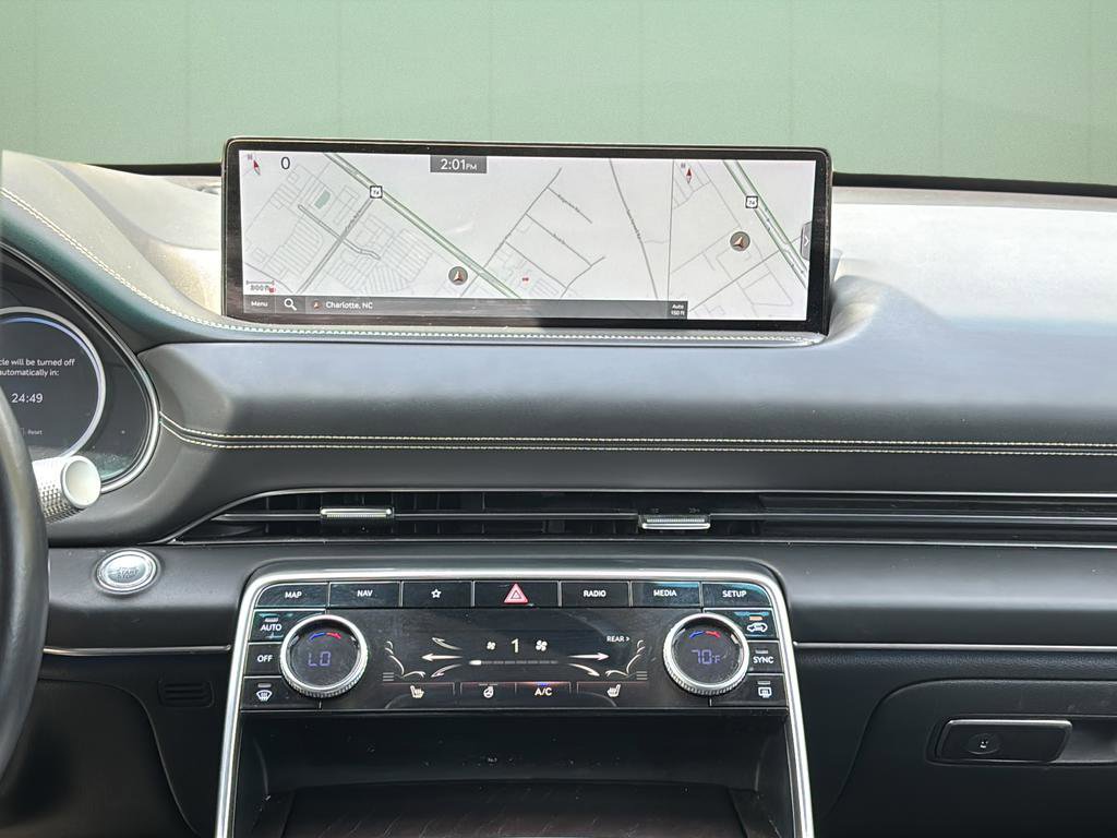 Certified 2024 Genesis GV80 2.5T image 19