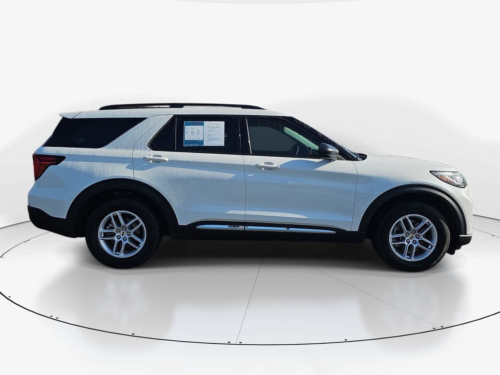 Used 2025 Ford Explorer Active RWD image 5