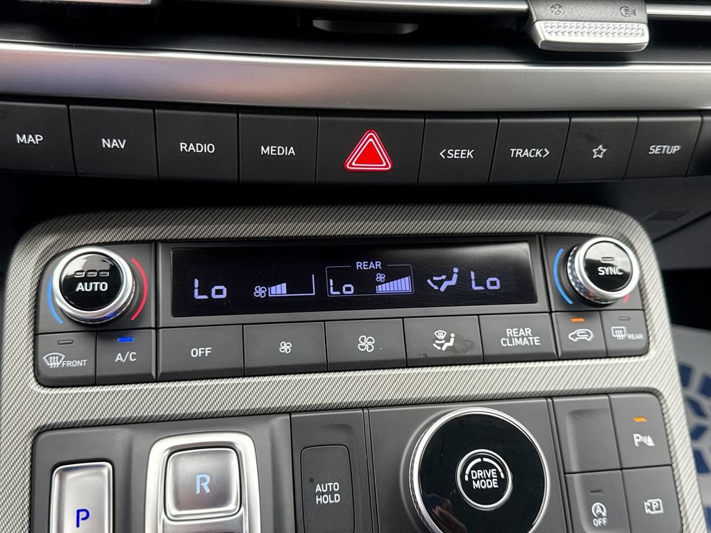 Used 2024 Hyundai Palisade XRT FWD image 17