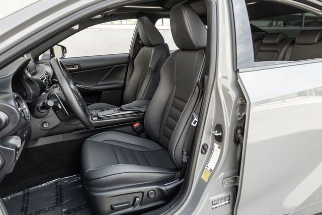 Used 2025 Lexus IS 350 F Sport RWD image 12