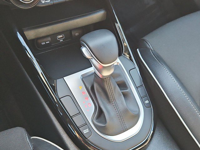 Used 2024 Kia Forte GT-Line FWD image 16