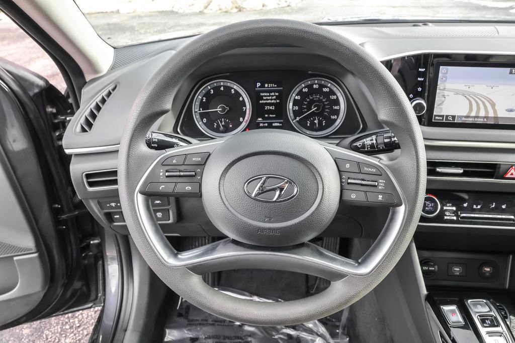 Used 2023 Hyundai Sonata SEL w/ Preferred Accessory Package image 19