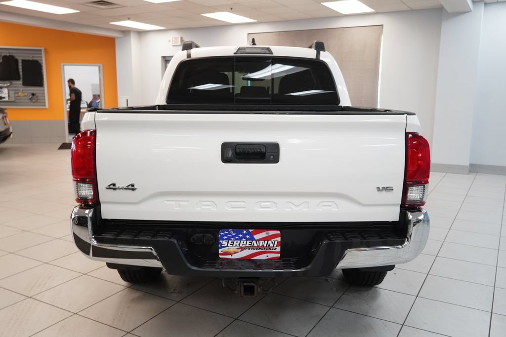 Used 2021 Toyota Tacoma SR5 AWD/4WD image 8