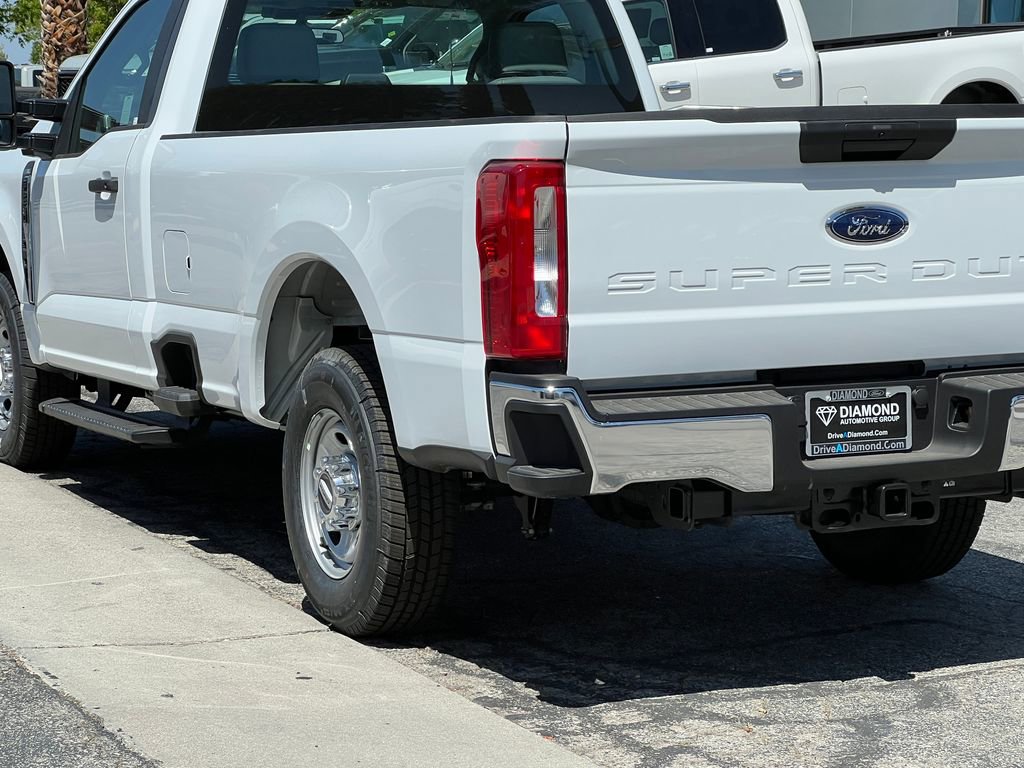 New 2026 Ford F250 XL w/ XL Chrome Package RWD image 5