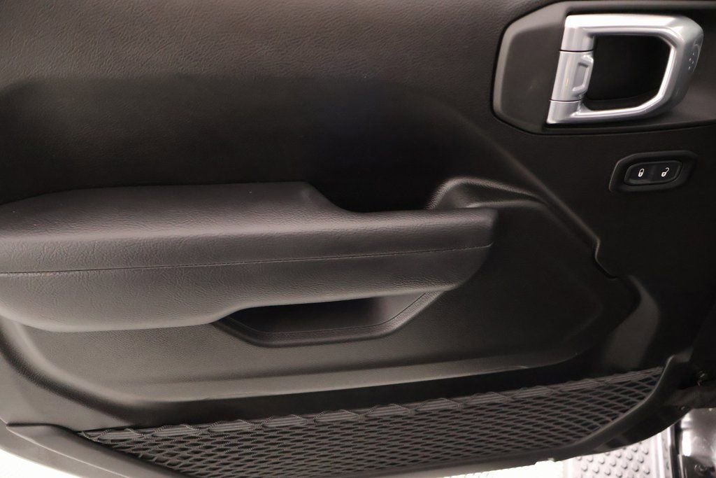 Used 2024 Jeep Wrangler Sport S image 15