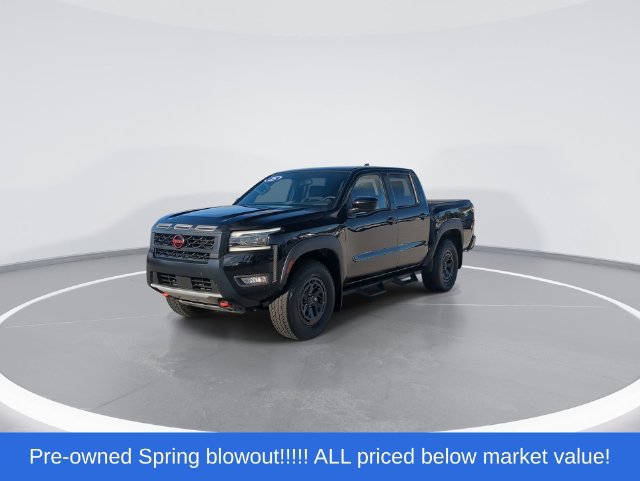 Used 2025 Nissan Frontier PRO-4X AWD/4WD image 4
