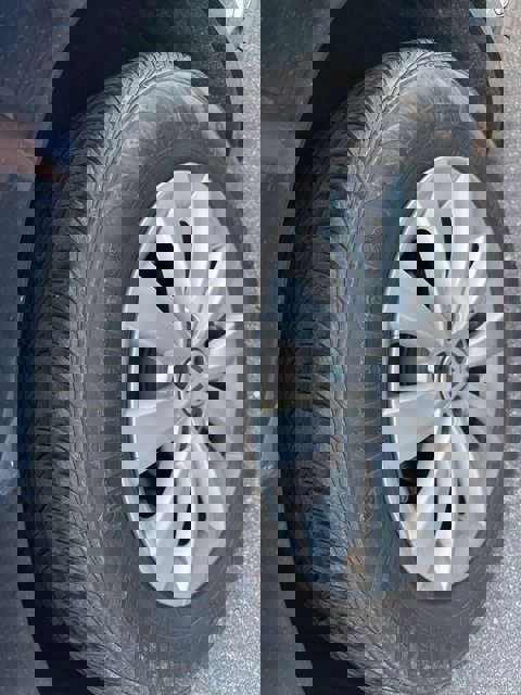 Used 2018 Volkswagen Beetle 2.0T S image 7