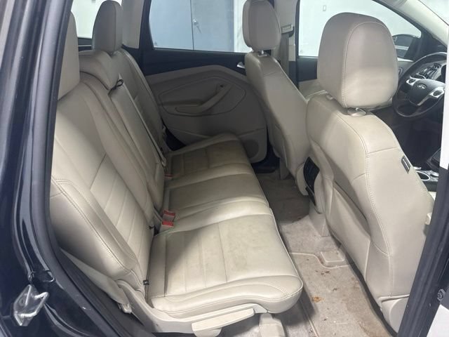 Used 2015 Ford Escape Titanium FWD image 21