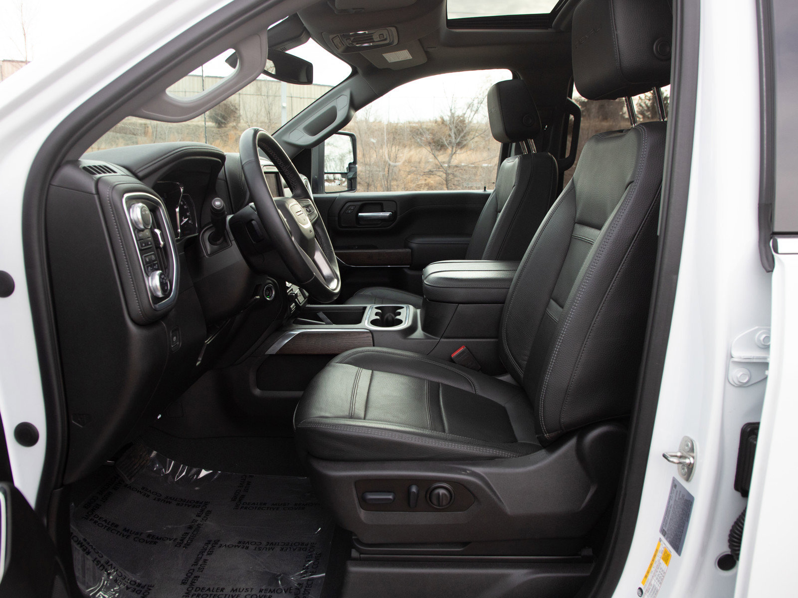 Used 2023 GMC Sierra 3500 Denali image 16