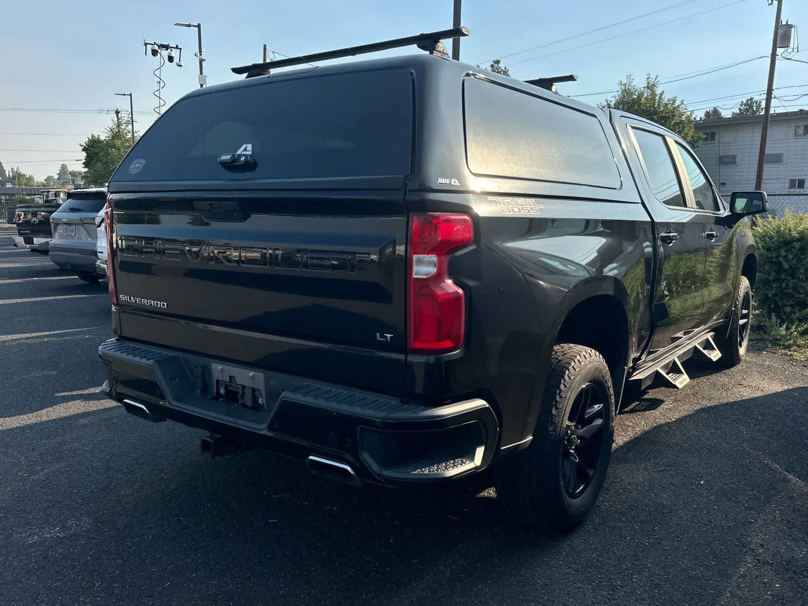 Used 2020 Chevrolet Silverado 1500 LT Trail Boss AWD/4WD image 4