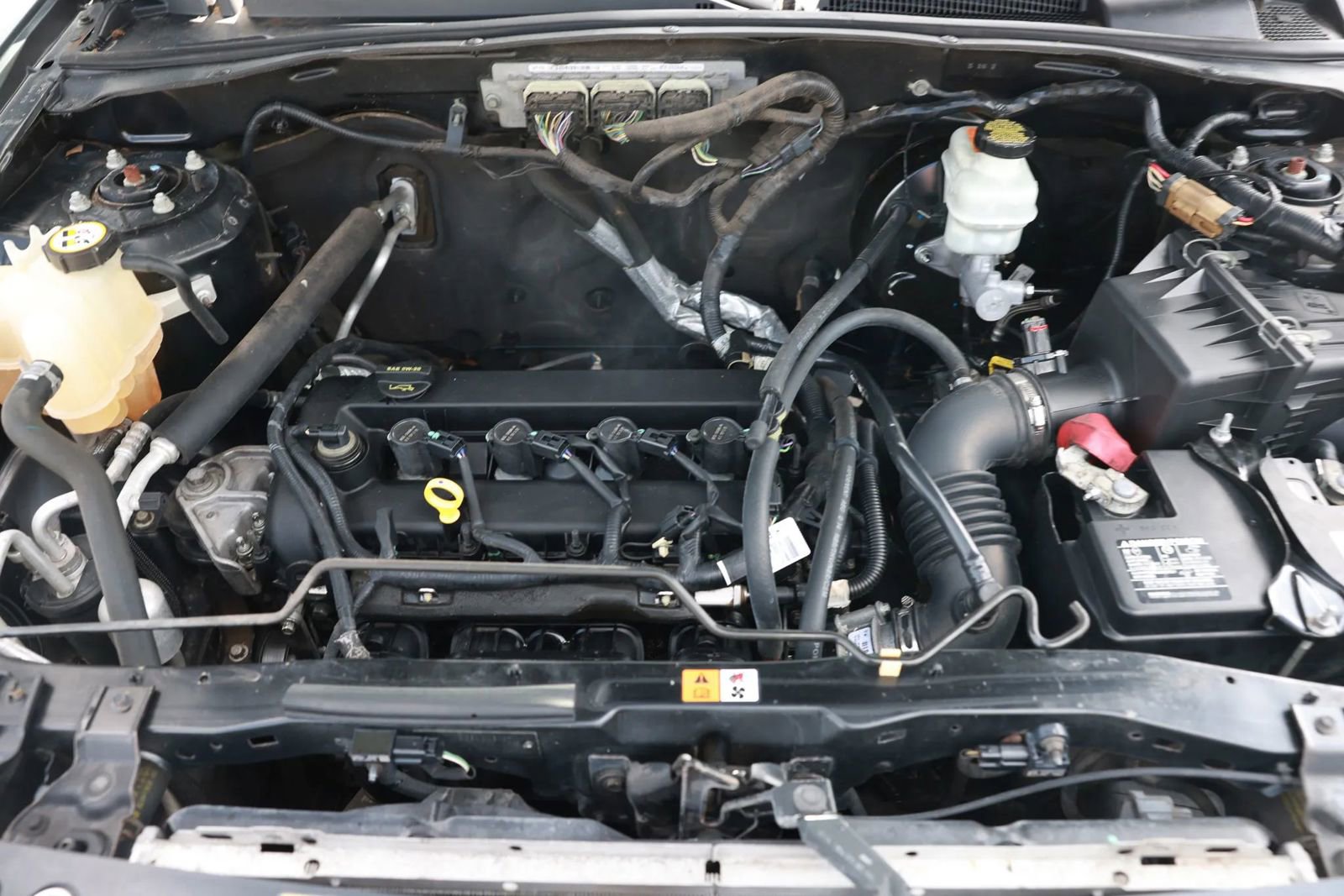 Used 2010 MAZDA Tribute i Sport image 43