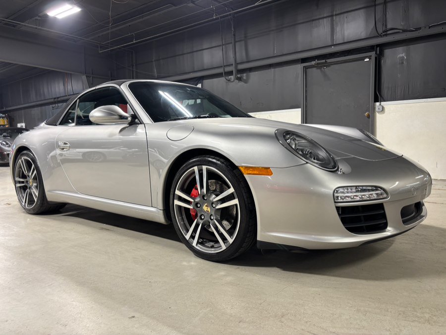 Used 2011 Porsche 911 Carrera S RWD image 11