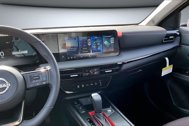 New 2026 Nissan Kicks SR image 6