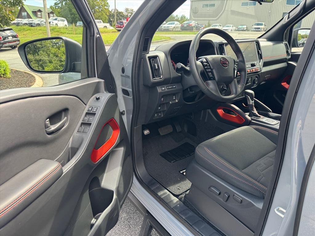 Certified 2026 Nissan Frontier PRO-4X w/ Pro-4x Convenience Package AWD/4WD image 15