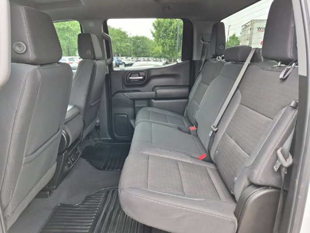 Used 2025 Chevrolet Silverado 1500 Custom Trail Boss AWD/4WD image 27