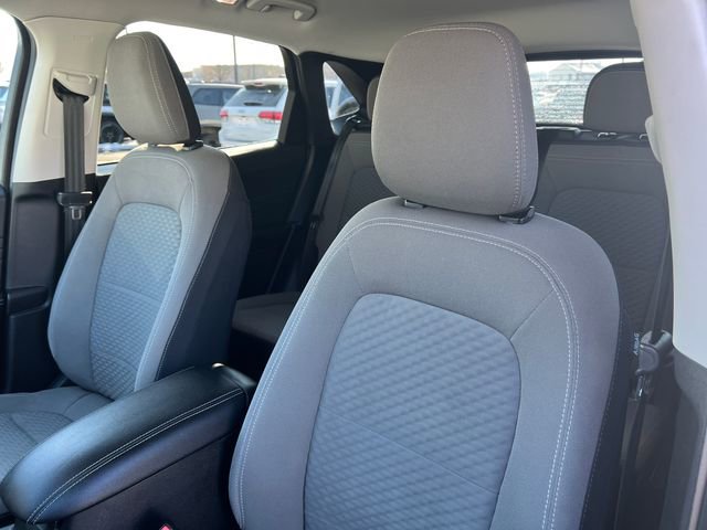 Used 2022 Ford Escape SE w/ Convenience Package image 12