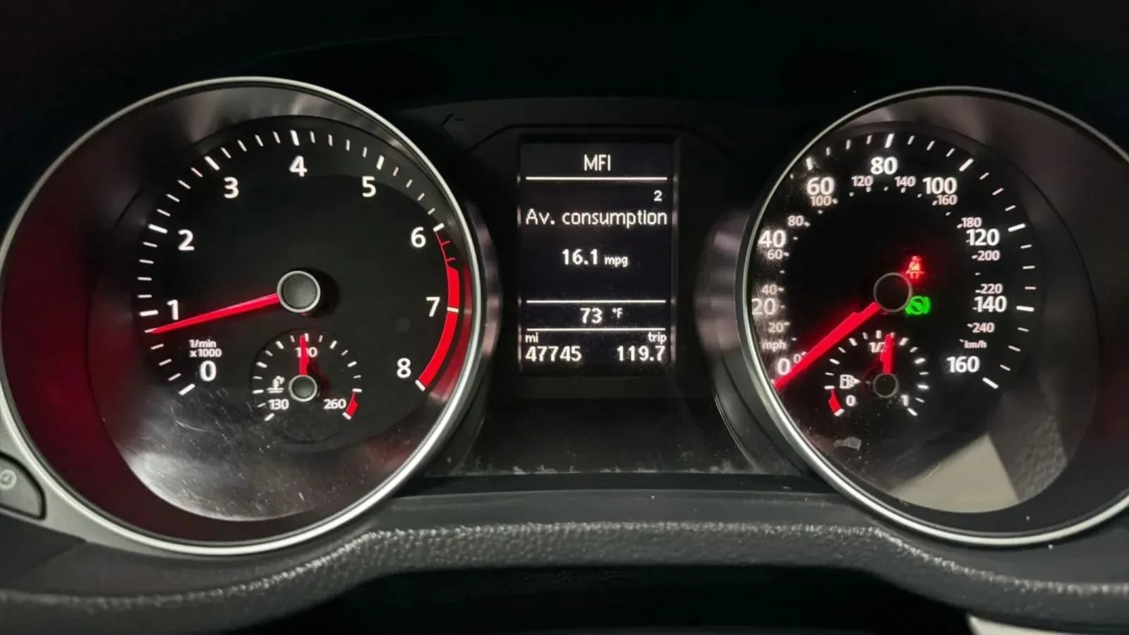 Used 2018 Volkswagen Passat 2.0T S w/ Driver Assistance Package FWD image 11