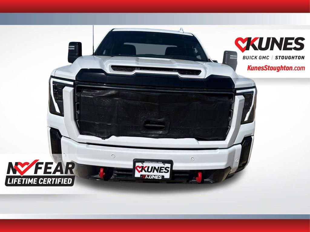 Used 2025 GMC Sierra 2500 AT4 AWD/4WD image 5