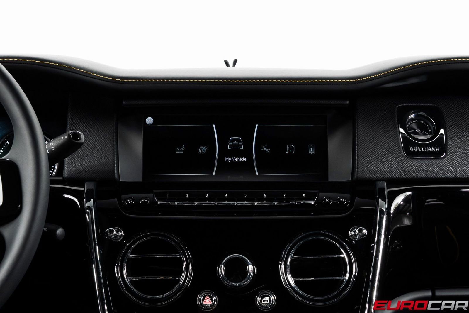 Used 2024 Rolls-Royce Cullinan AWD/4WD image 30