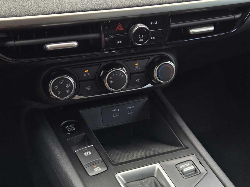 New 2026 Nissan Kicks S FWD image 21