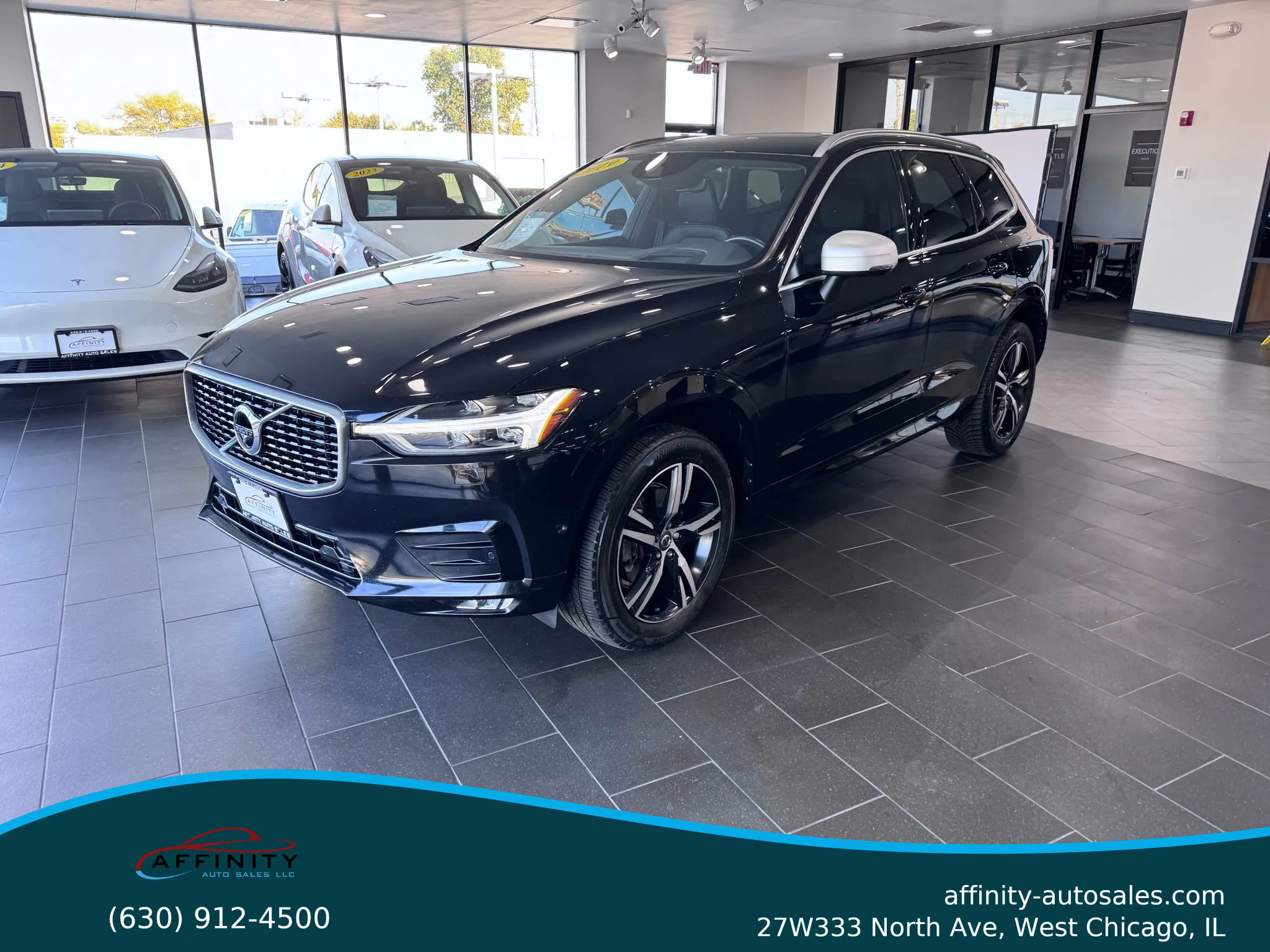 Used 2019 Volvo XC60 T5 R-Design w/ Protection Package Premier image 1