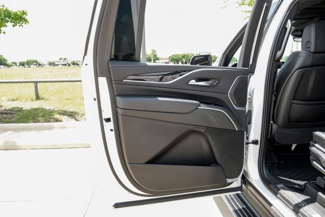 Used 2023 Cadillac Escalade ESV Sport w/ Touring Package AWD/4WD image 59