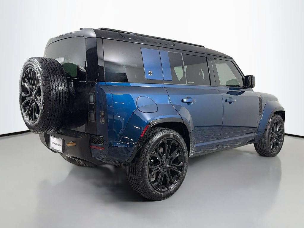 New 2026 Land Rover Defender 110 OCTA AWD/4WD image 5
