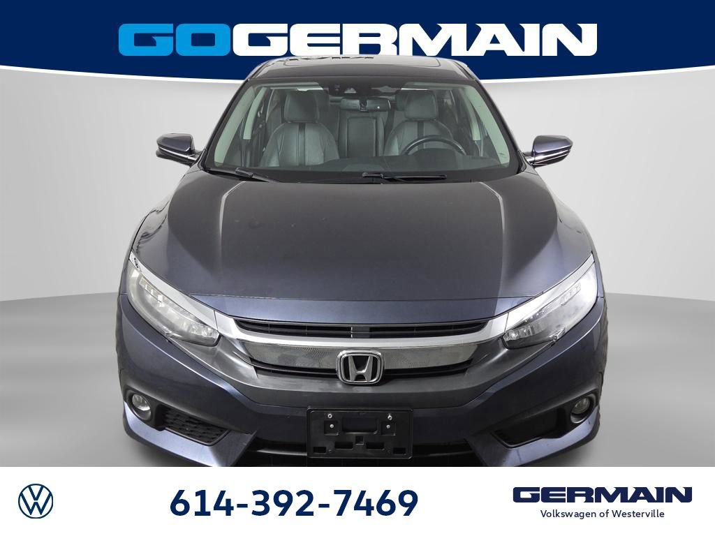 Used 2017 Honda Civic Touring image 3