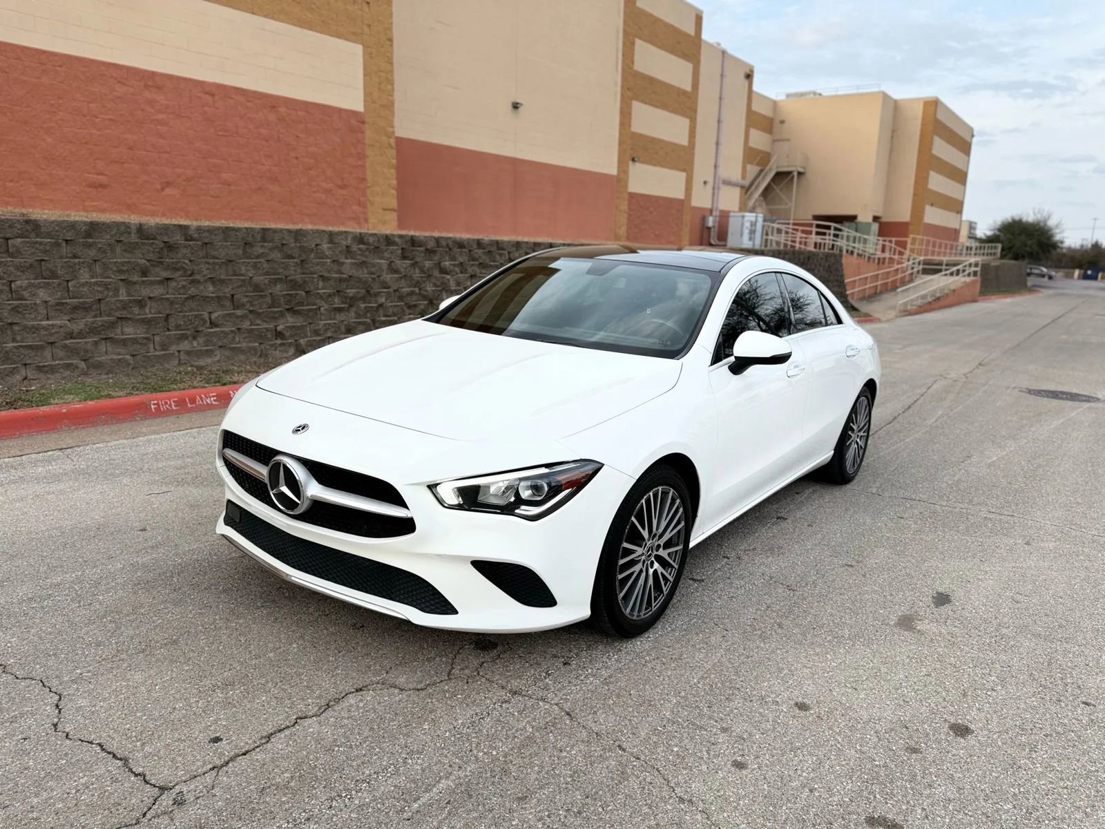 Used 2021 Mercedes-Benz CLA 250 image 7