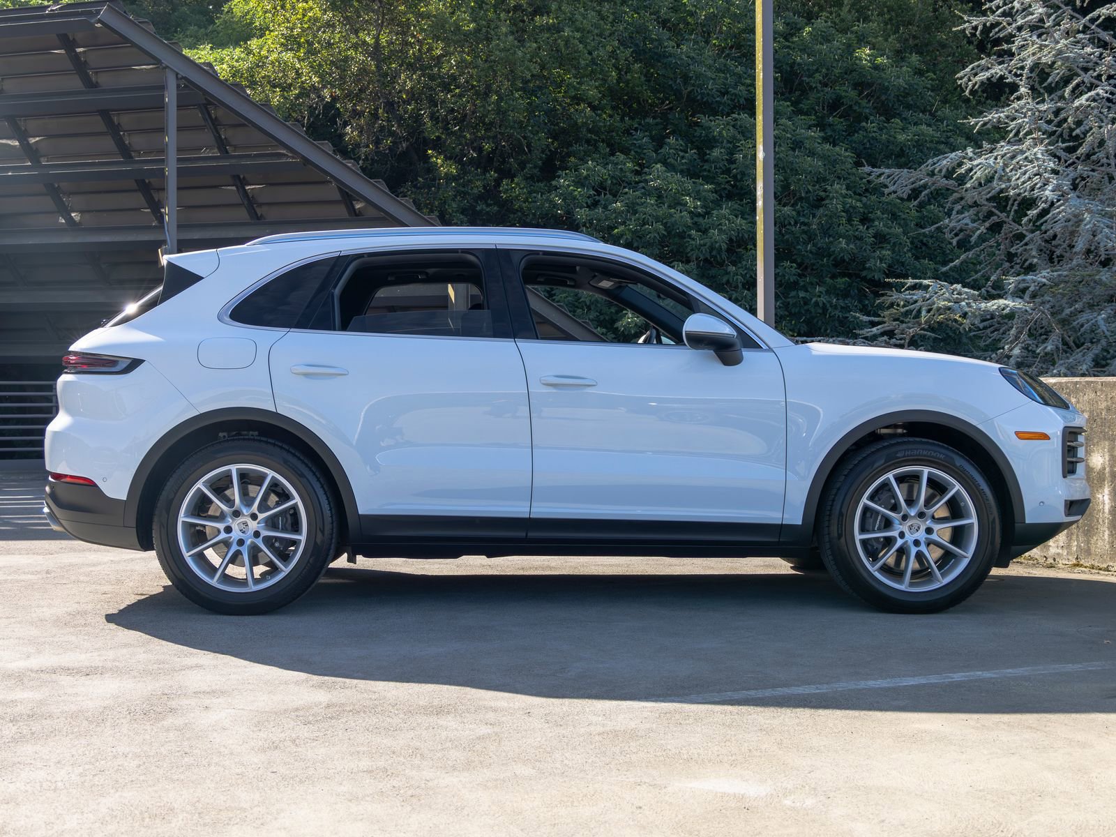 Certified 2026 Porsche Cayenne image 12