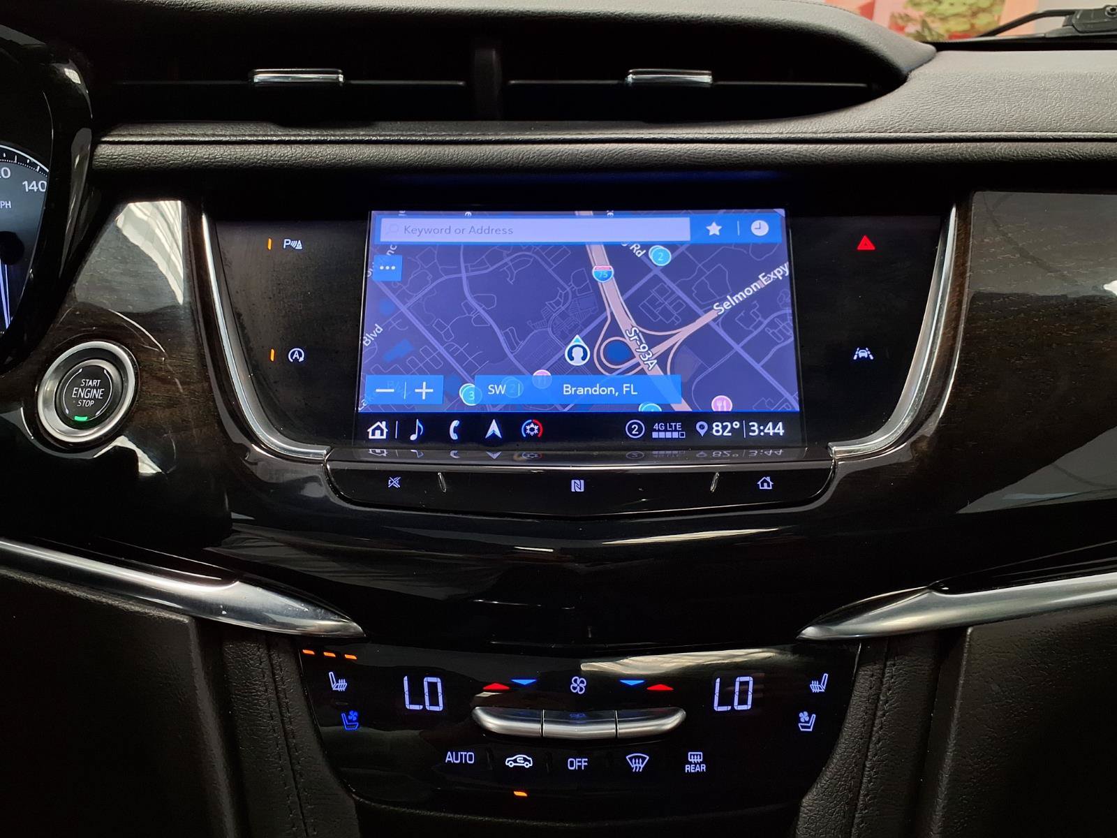Used 2020 Cadillac XT6 Premium Luxury FWD image 24