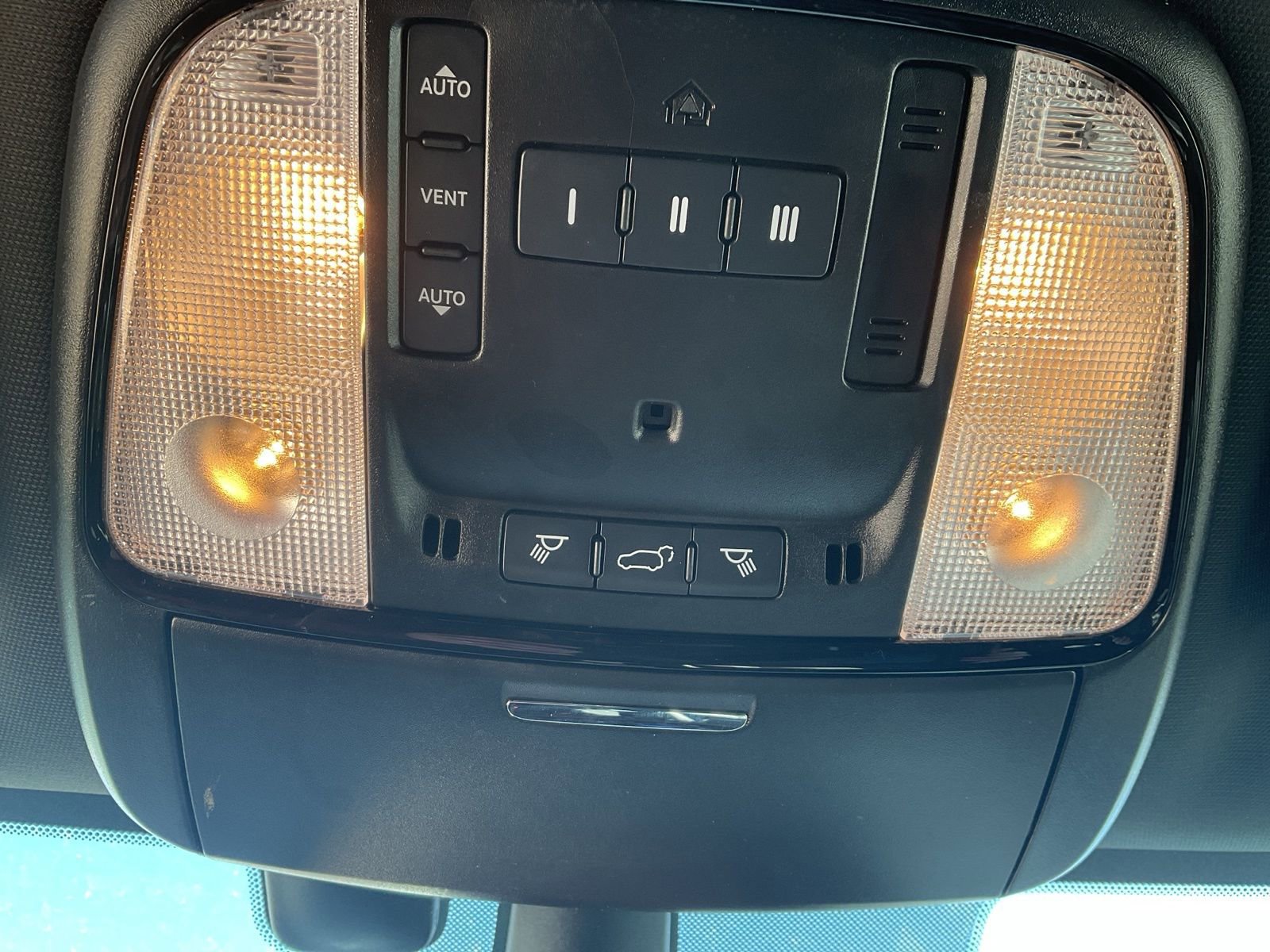 Used 2024 Dodge Durango R/T image 12