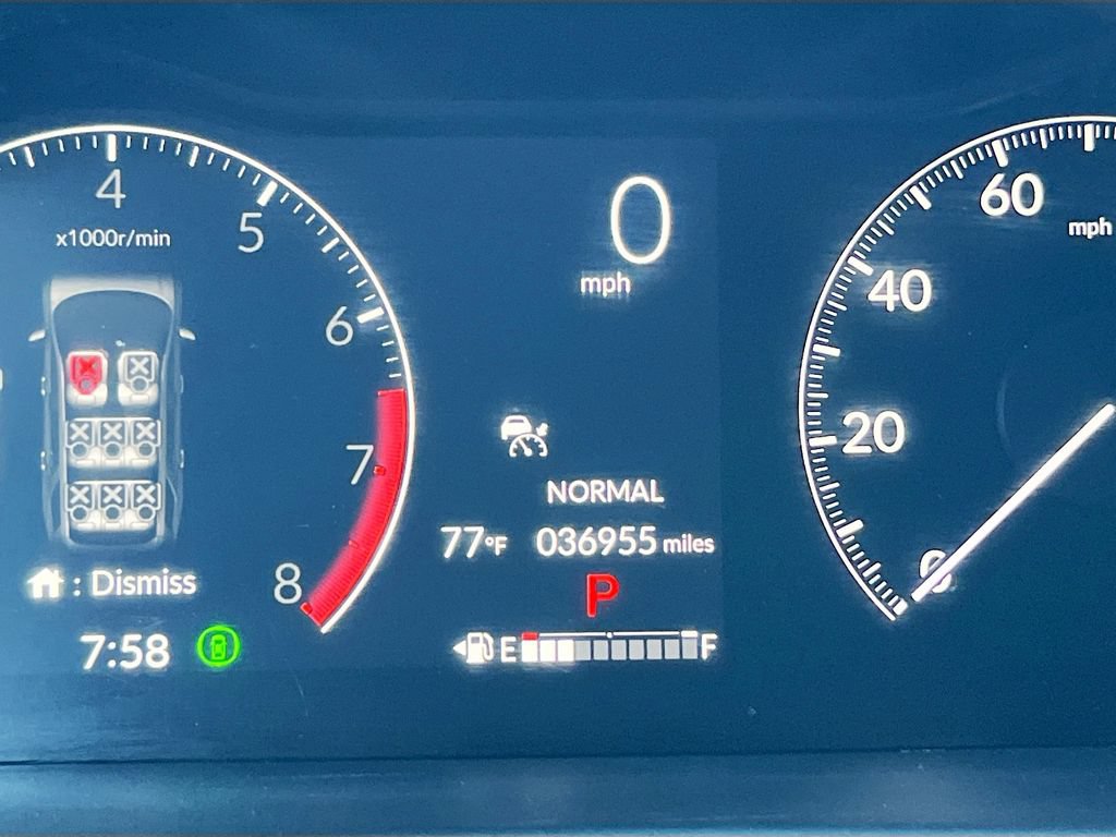 Used 2024 Honda Pilot Touring image 12