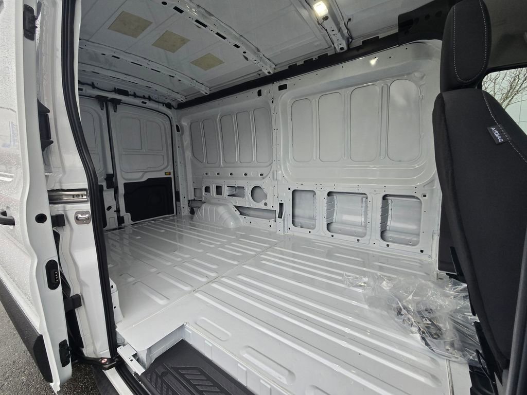 Used 2025 Ford Transit 250 148 Medium Roof image 10