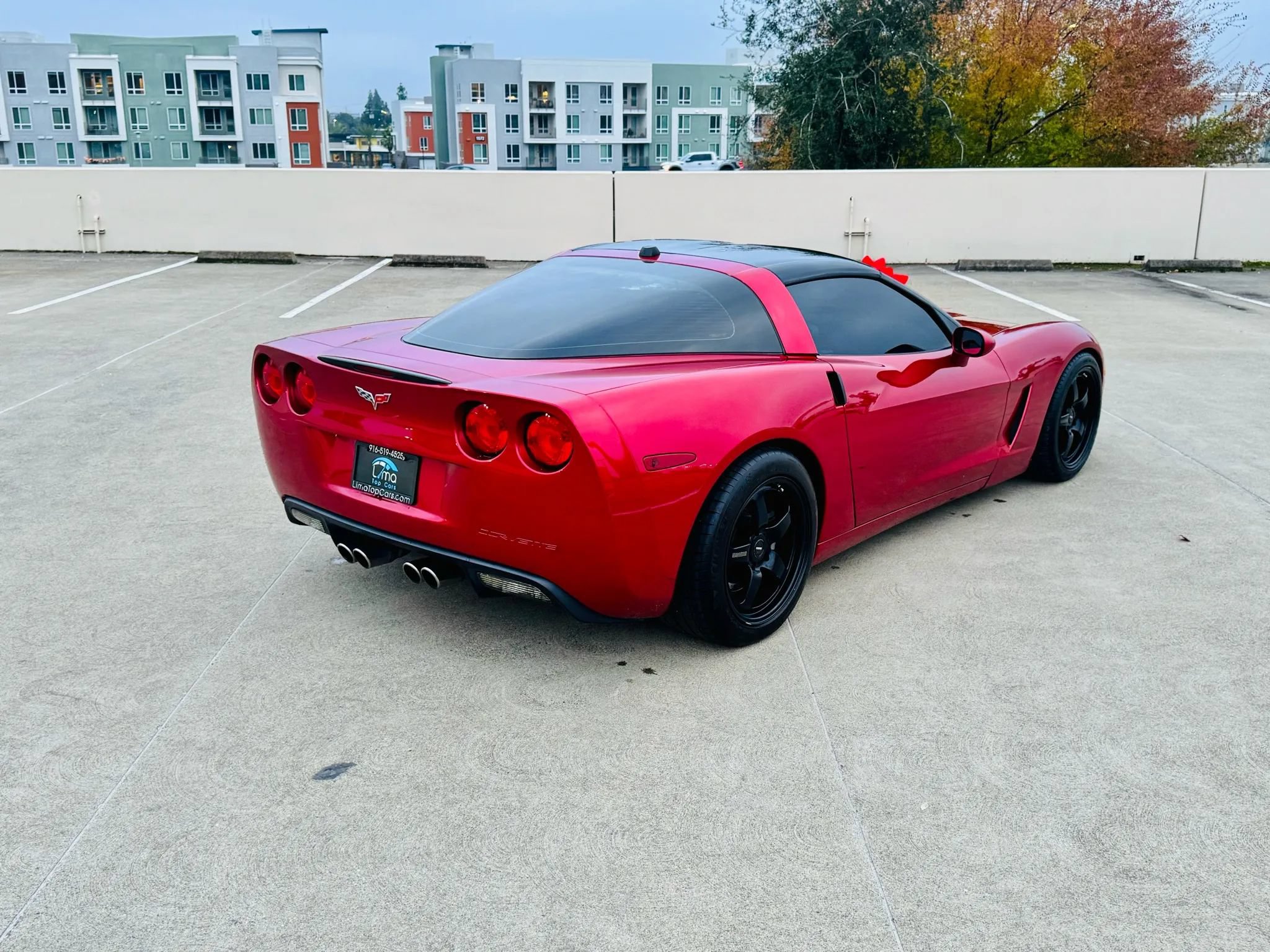Used 2005 Chevrolet Corvette Coupe w/ Preferred Equipment Group RWD image 10