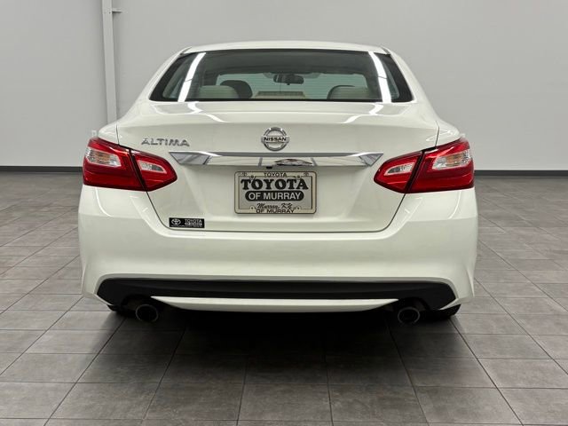 Used 2016 Nissan Altima 2.5 S w/ Power Driver Seat Package FWD image 3