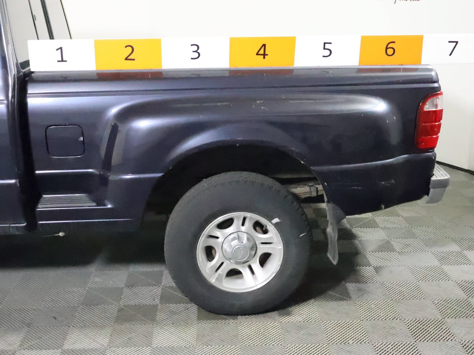 Used 2001 Ford Ranger XLT AWD/4WD image 9