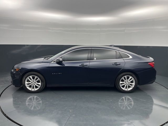 Used 2017 Chevrolet Malibu LT image 4