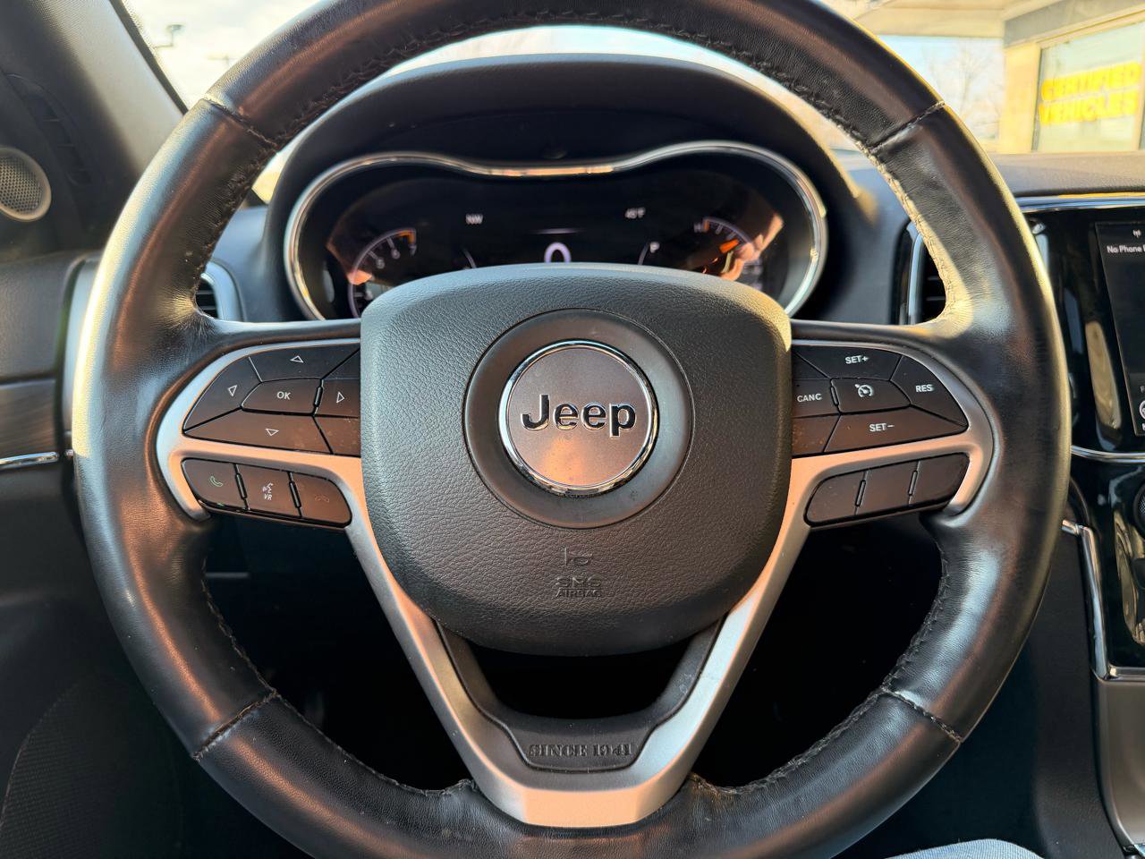 Used 2021 Jeep Grand Cherokee Limited AWD/4WD image 21