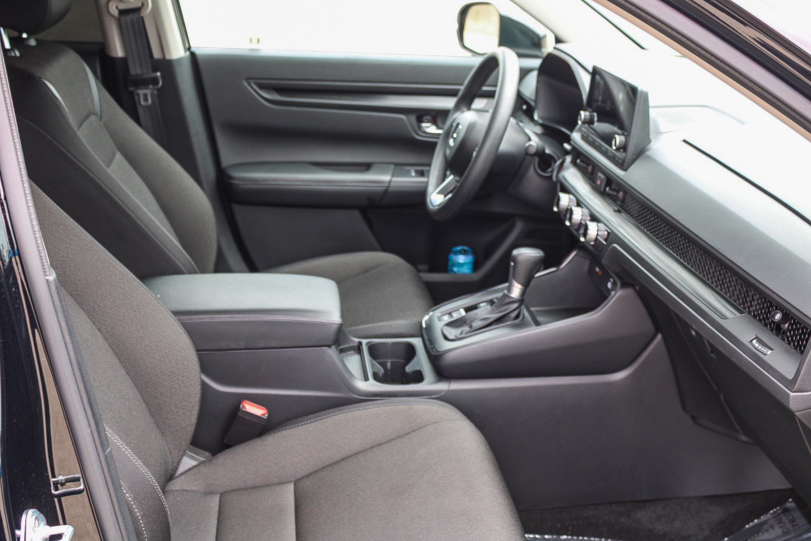 Certified 2025 Honda CR-V LX image 18